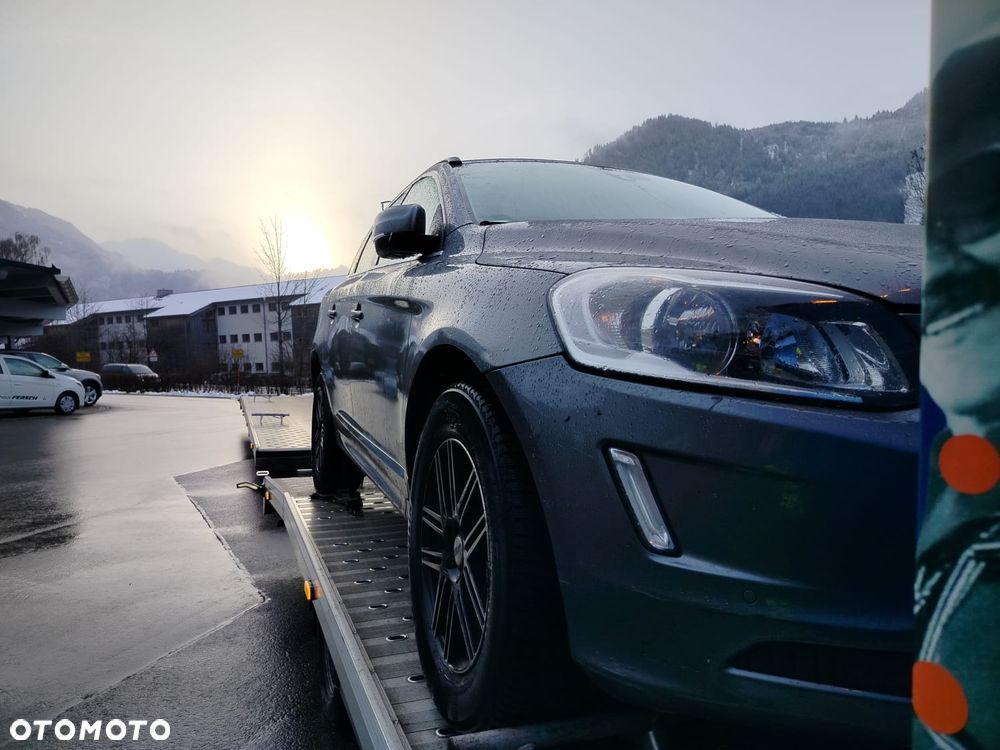 Volvo XC 60 D3 Geartronic Momentum - 36