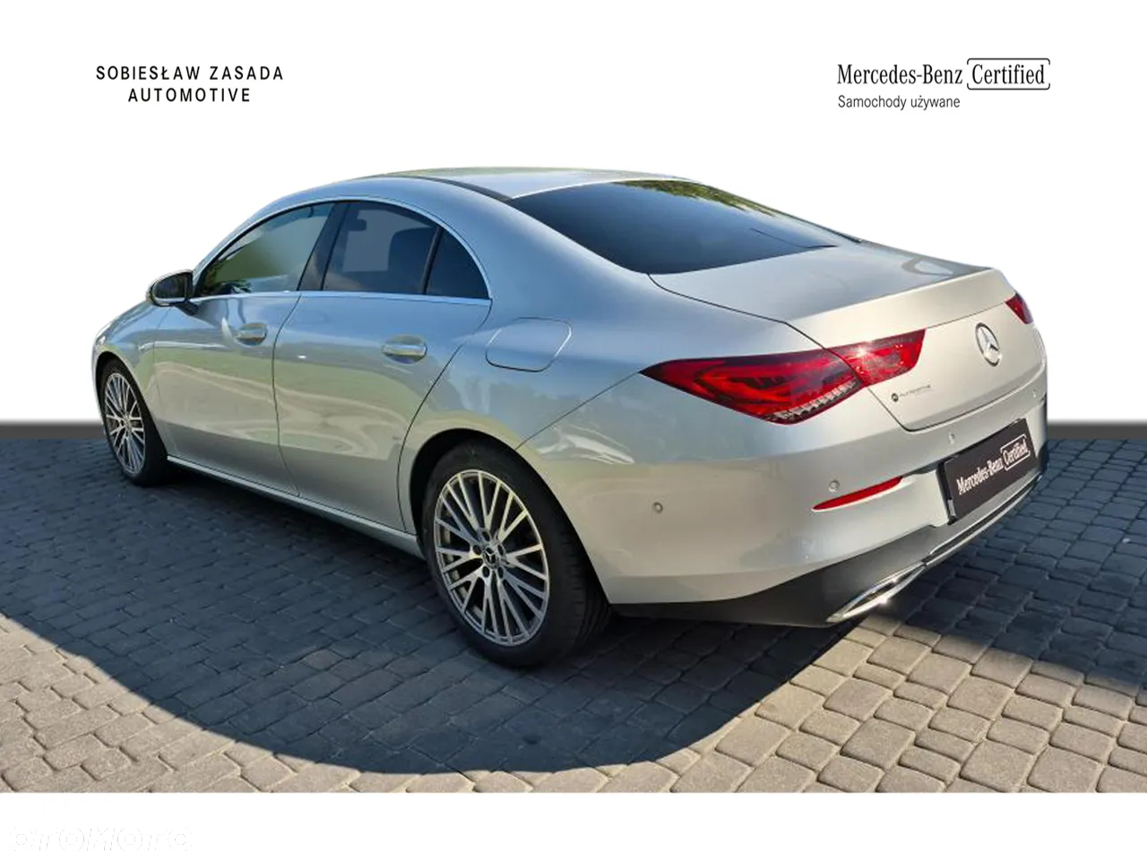Mercedes-Benz CLA 180 7G-DCT - 3