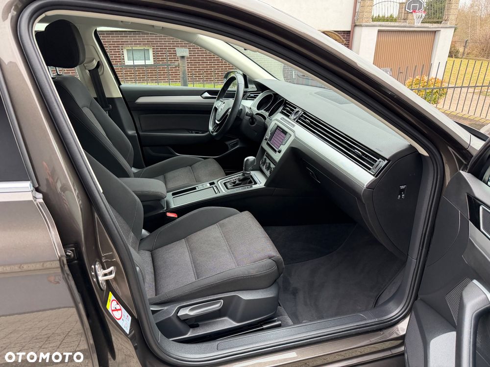 Volkswagen Passat 1.4 TSI ACT (BlueMotion Technology) DSG Comfortline - 19