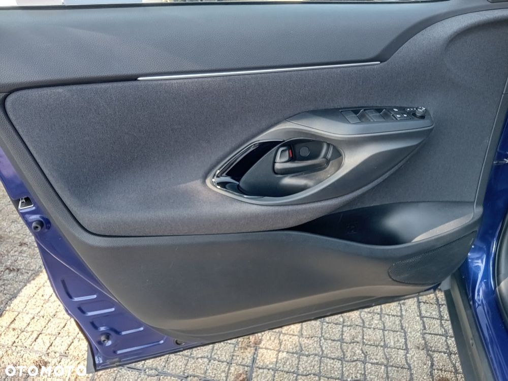 Toyota Yaris Cross Hybrid 1.5 Style - 25