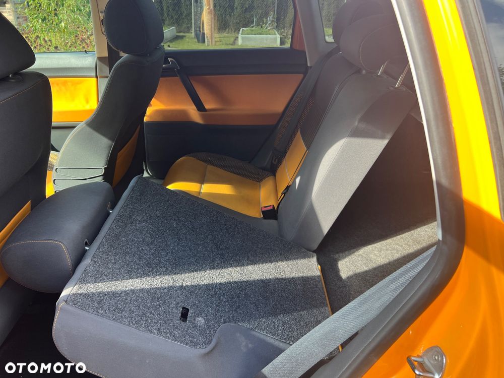 Volkswagen Polo Cross 1.4 16V - 10