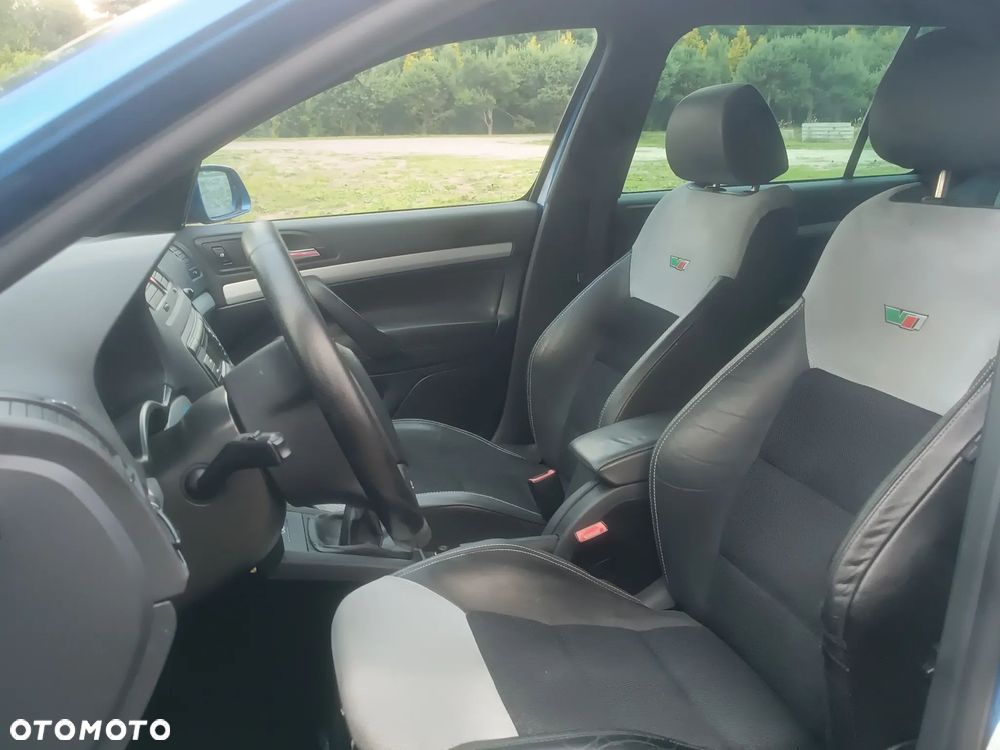 Skoda Octavia 2.0 TFSI RS - 10