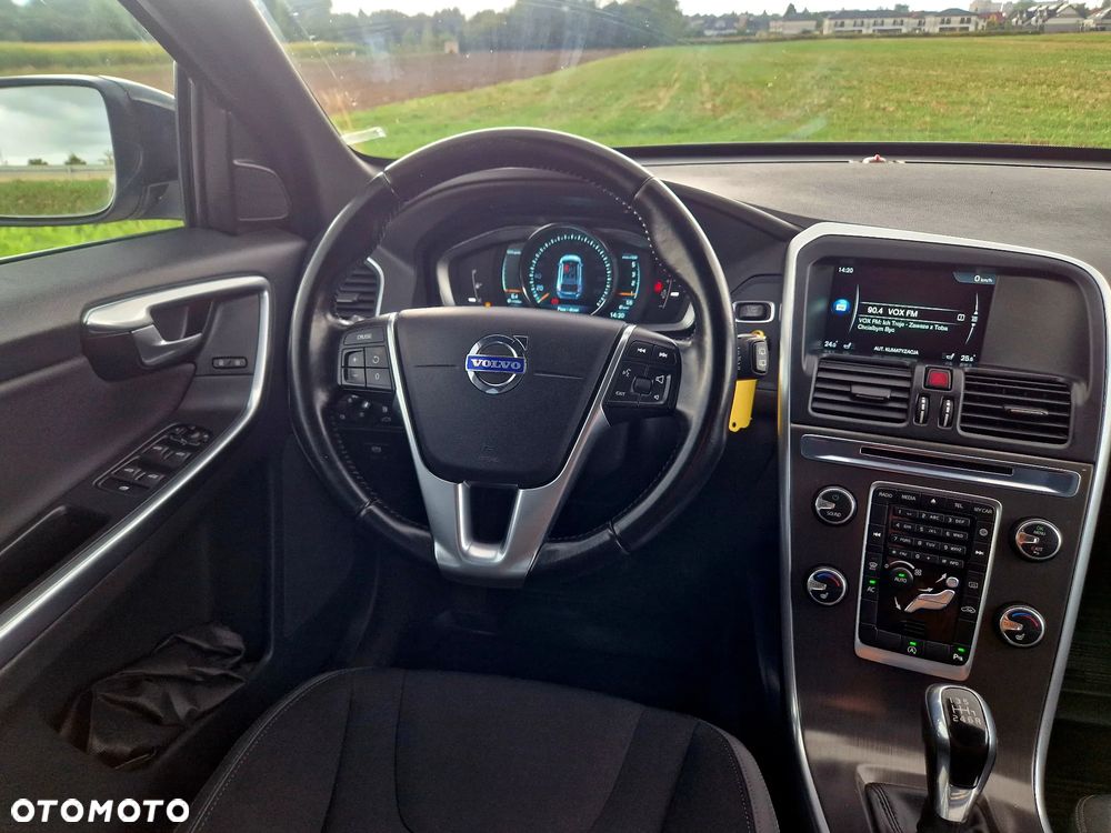 Volvo XC 60 - 16