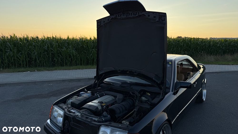 Mercedes-Benz W124 (1984-1993) - 33