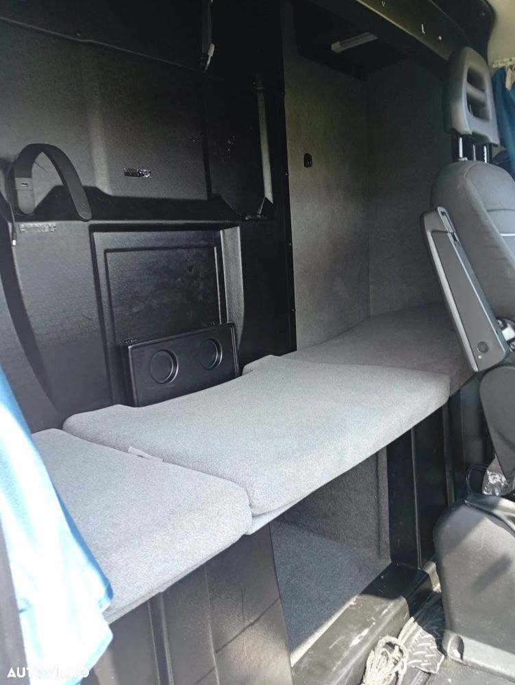 Iveco DAILY - 8