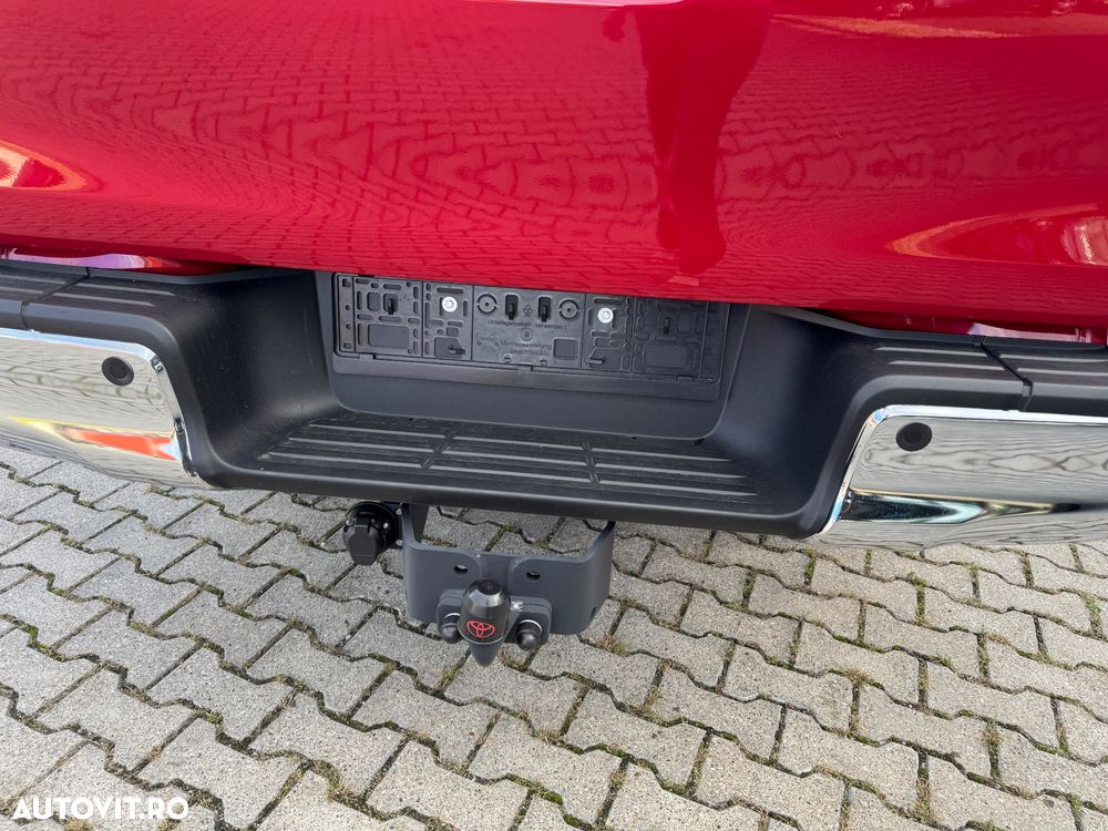 Toyota Hilux 2.8D 204CP 4x4 Double Cab AT MHEV Executive - 7