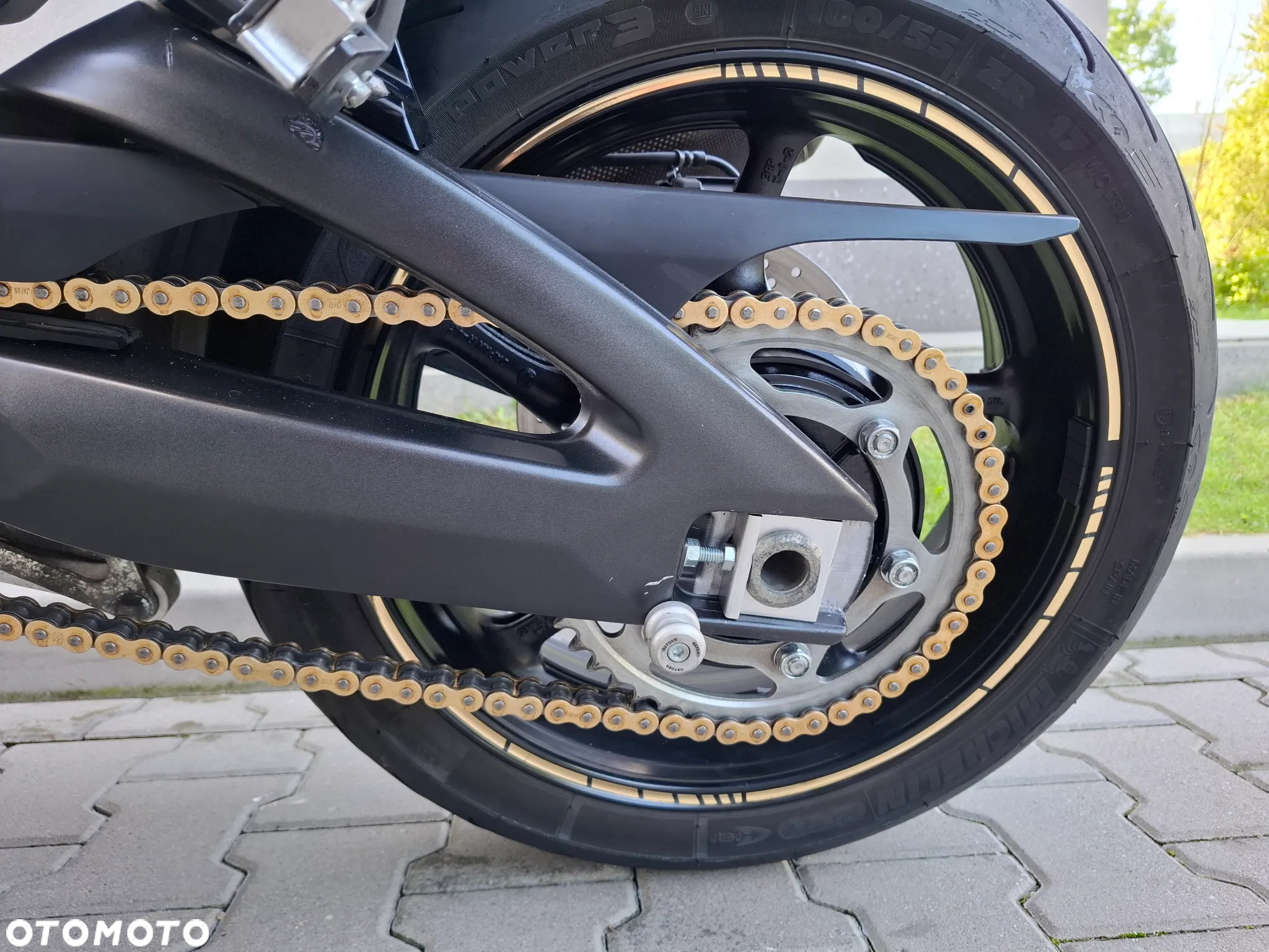 Yamaha FZ8 - 15