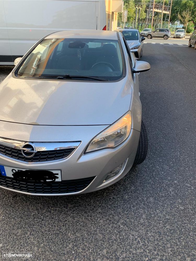 Opel Astra 1.3 CDTi Cosmo - 8