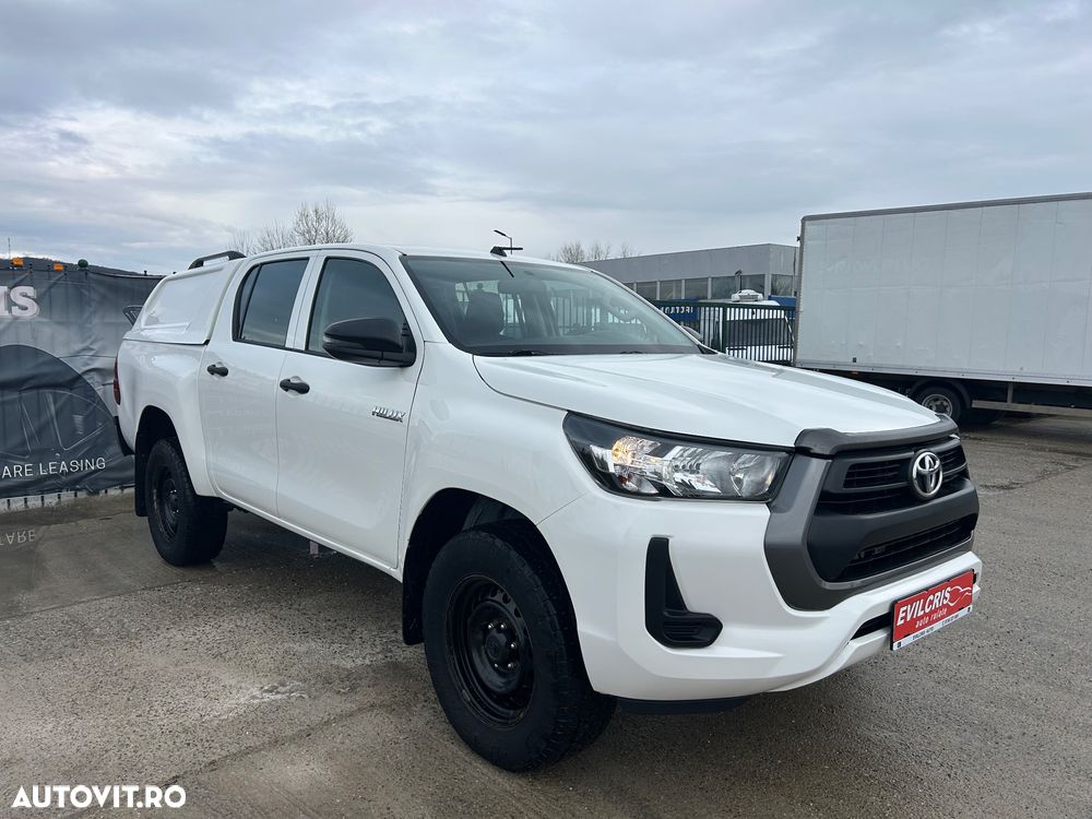 Toyota Hilux 2.4D 150CP 4x4 Double Cab 6MT Style - 5