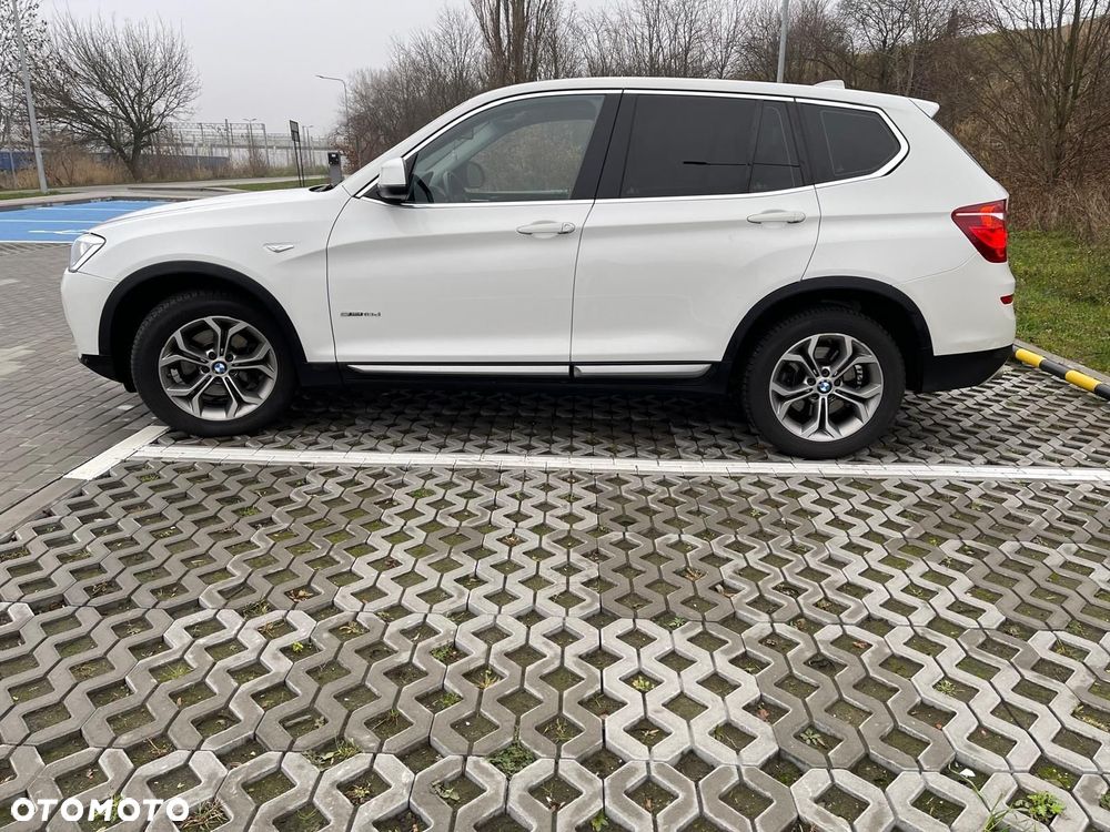 BMW X3 sDrive18d - 15