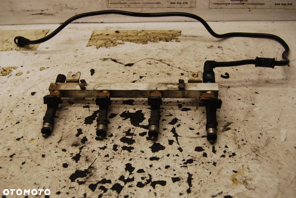 LISTWA WTRYSKOWA + WTRYSKI 0280151208 OPEL CORSA D 1.2 1.4 - 4