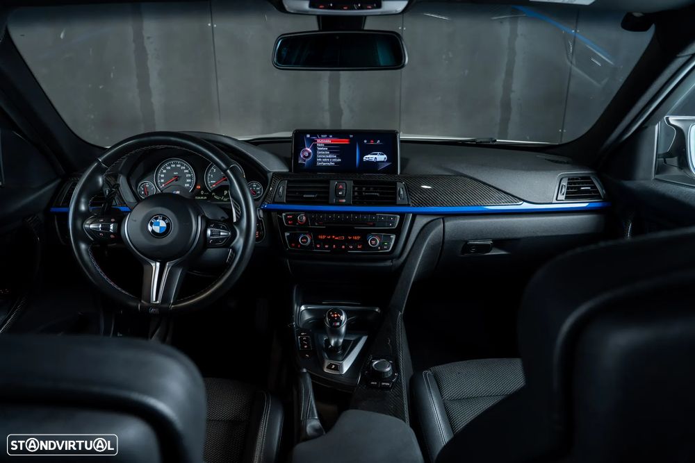 BMW M3 Auto - 11