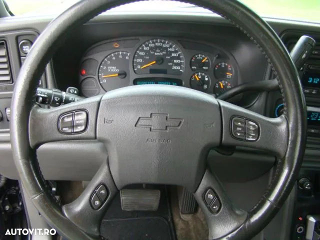 Chevrolet Avalanche - 14