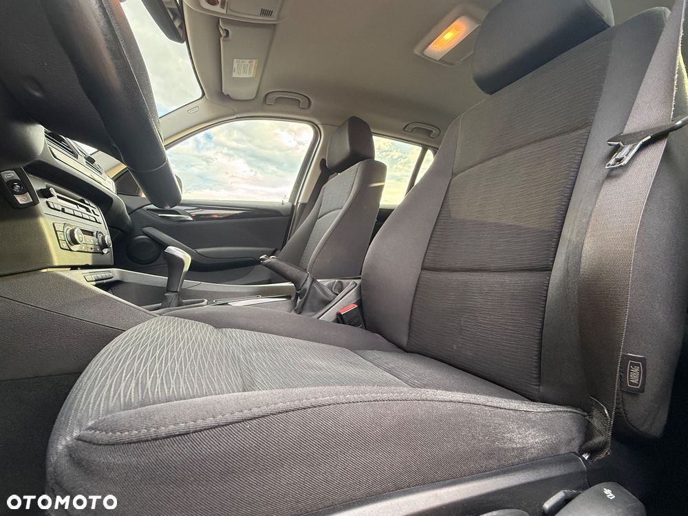 BMW X1 sDrive18i - 15