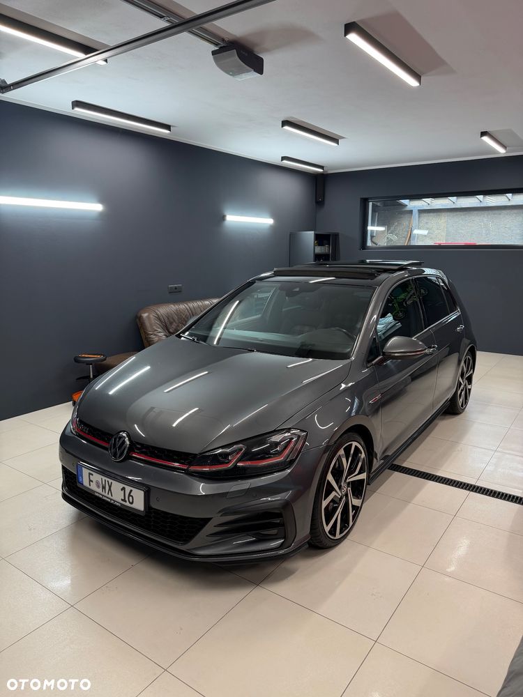 Volkswagen Golf GTI (BlueMotion Technology) DSG - 1