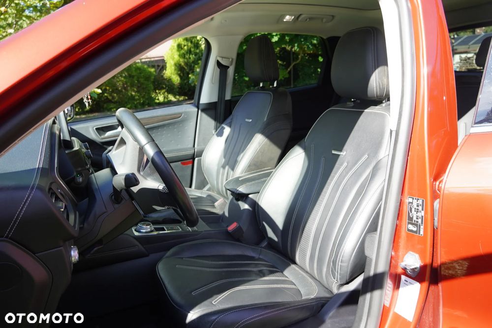 Ford Kuga 2.5P PHEV FWD Vignale - 12