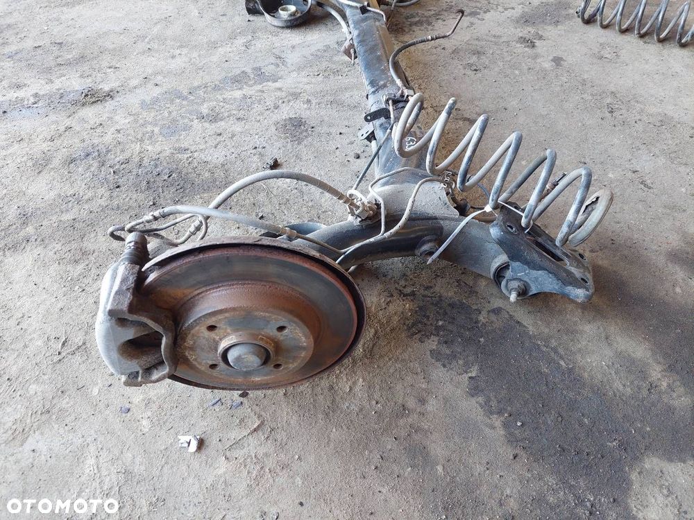 BELKA OŚ ZAWIESZENIA TYŁ TARCZE Z ABS ZACISKI SPRĘŻYNY PEUGEOT 3008 I - 2