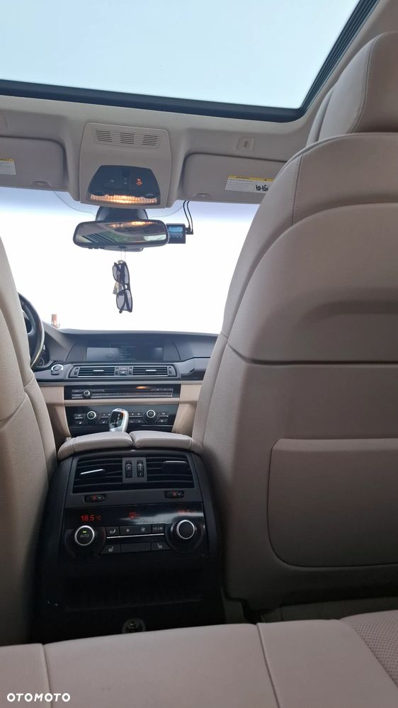 BMW Seria 5 535i xDrive - 21