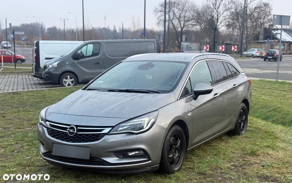 Opel Astra 1.6 CDTI Essentia - 3