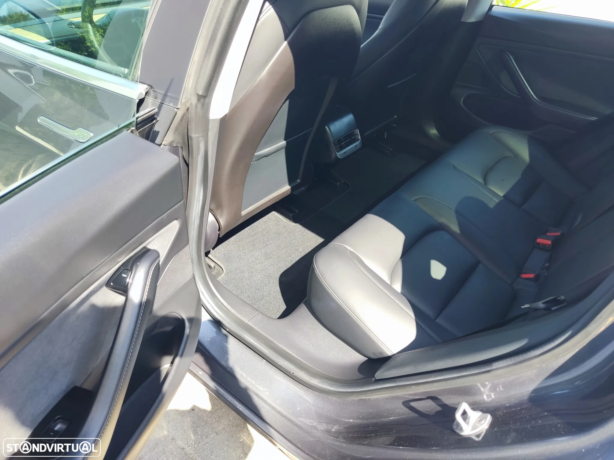 Tesla Model 3 Long Range AWD Dual Motor - 14