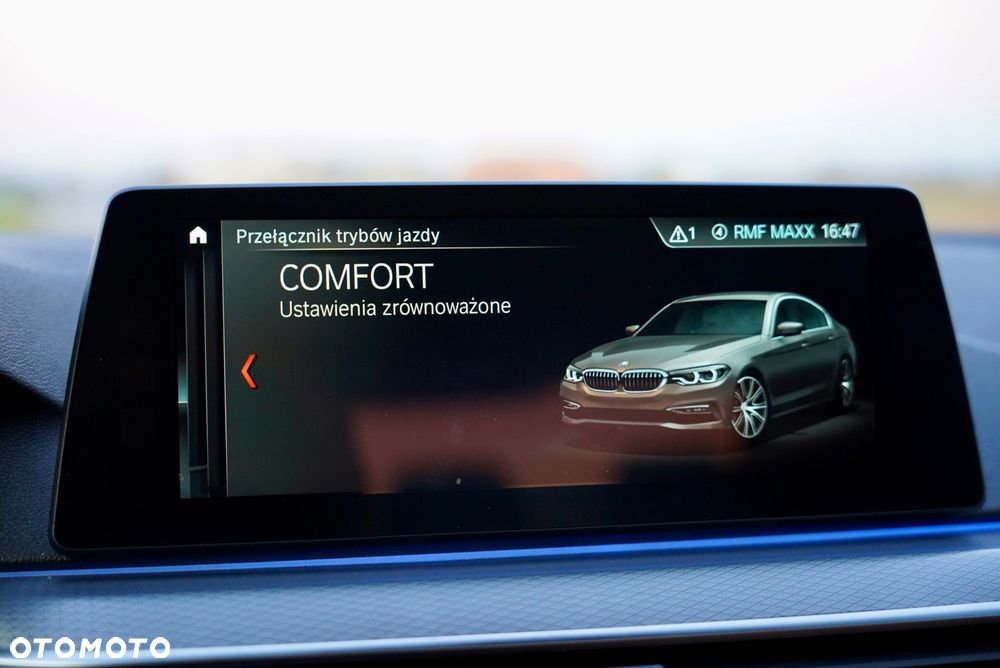 BMW Seria 5 530d M Sport sport - 32