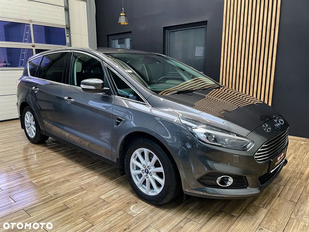 Ford S-Max 2.0 TDCi Titanium PowerShift - 6