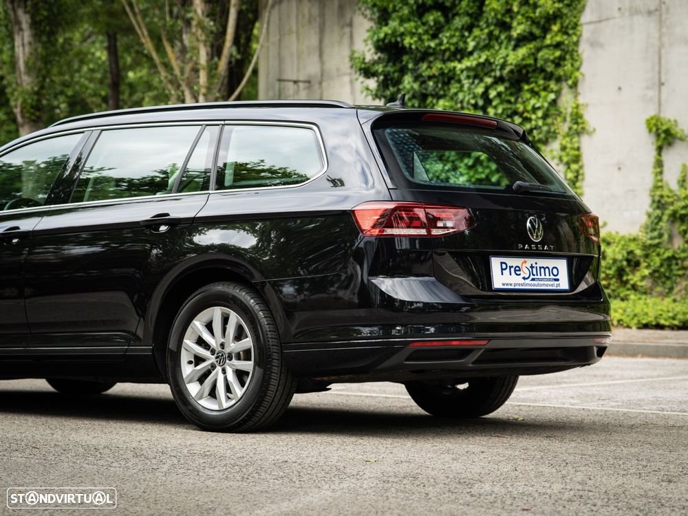 VW Passat Variant - 9