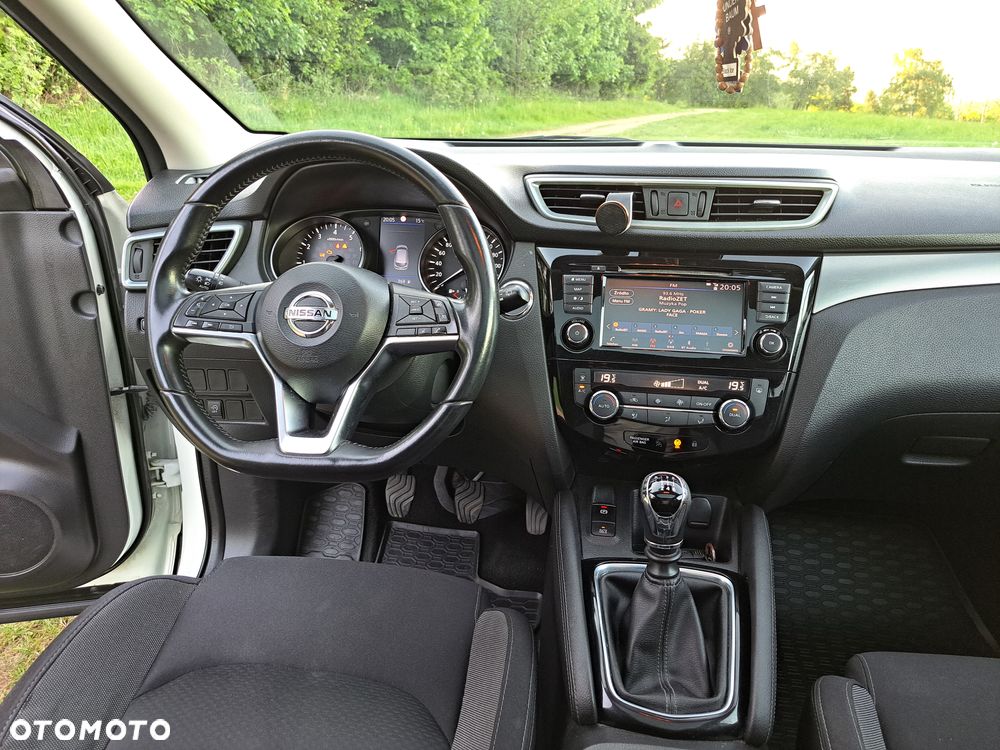 Nissan Qashqai 1.3 DIG-T N-Connecta - 9