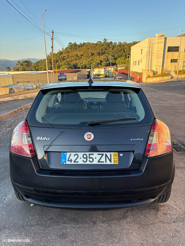 Fiat Stilo 1.4 16V Dynamic Sport - 4