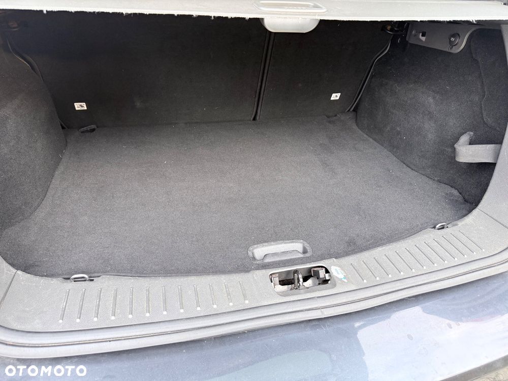 Ford Kuga 2.0 TDCi Titanium - 12