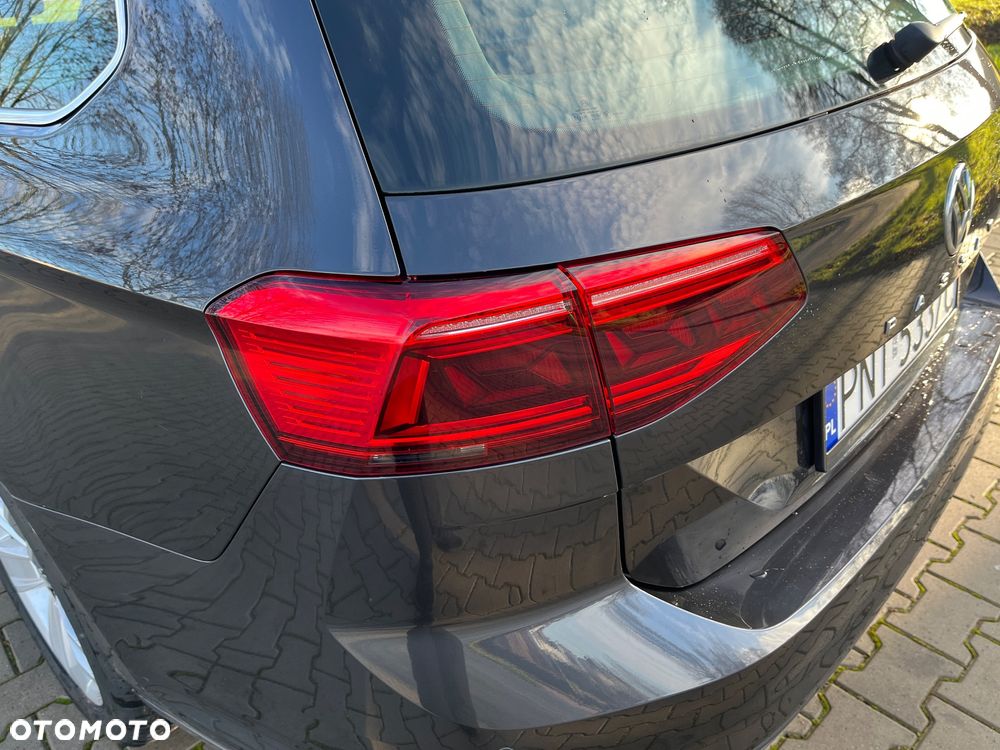 Volkswagen Passat 1.6 TDI SCR DSG Business - 11