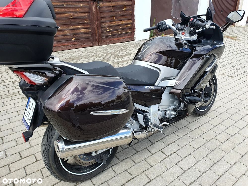Yamaha FJR - 10