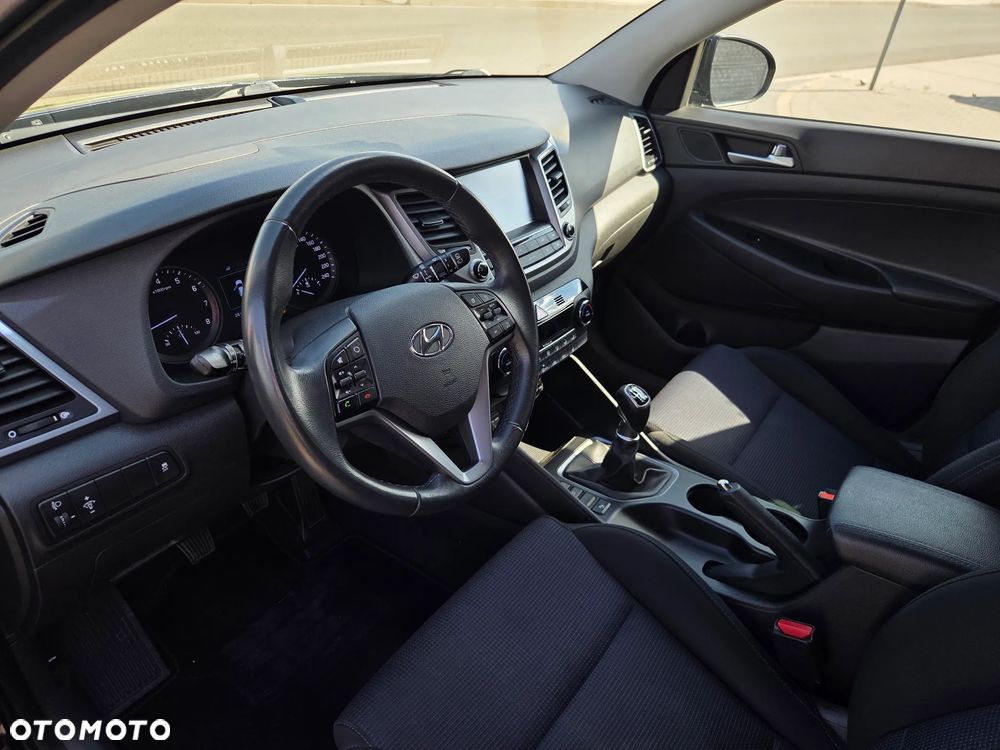 Hyundai Tucson 1.6 Turbo 2WD Style - 10
