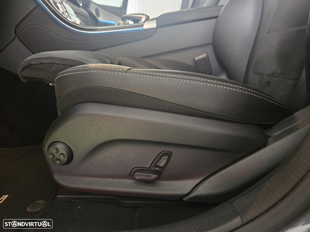 Mercedes-Benz GLC 250 d AMG Line 4-Matic - 15