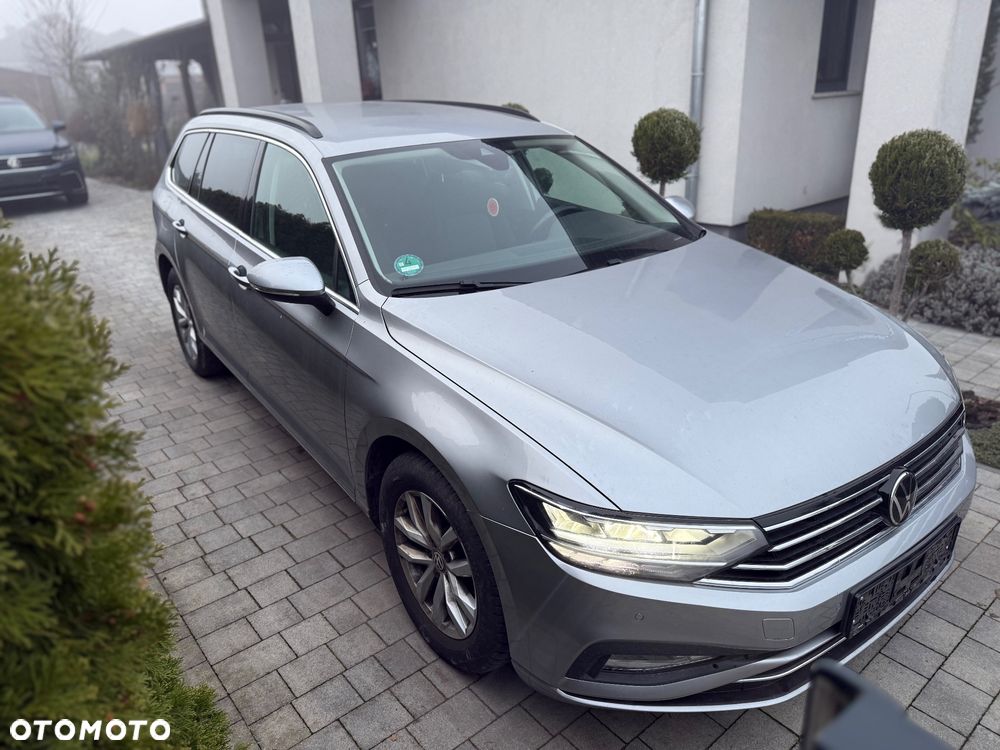 Volkswagen Passat - 3