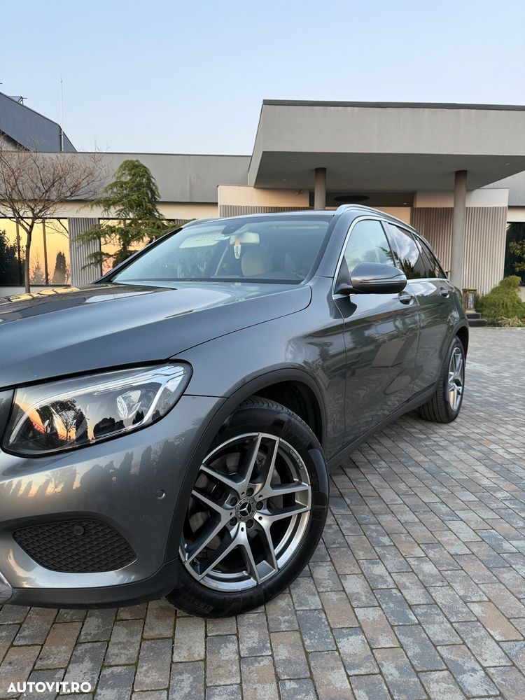 Mercedes-Benz GLC 220 d 4MATIC 9G-TRONIC Exclusive - 2