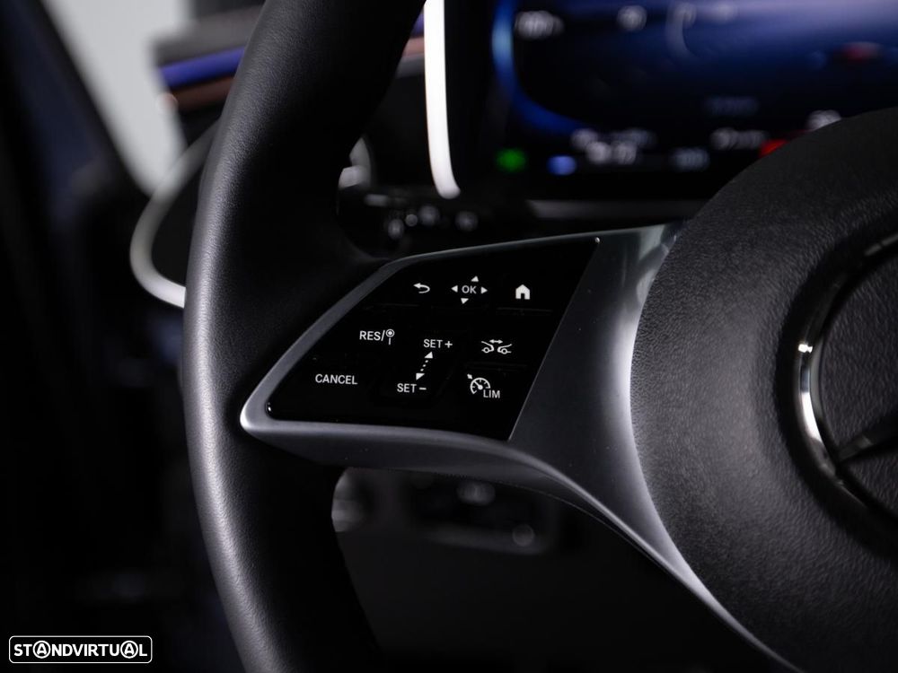 Mercedes-Benz EQE SUV 300 - 20