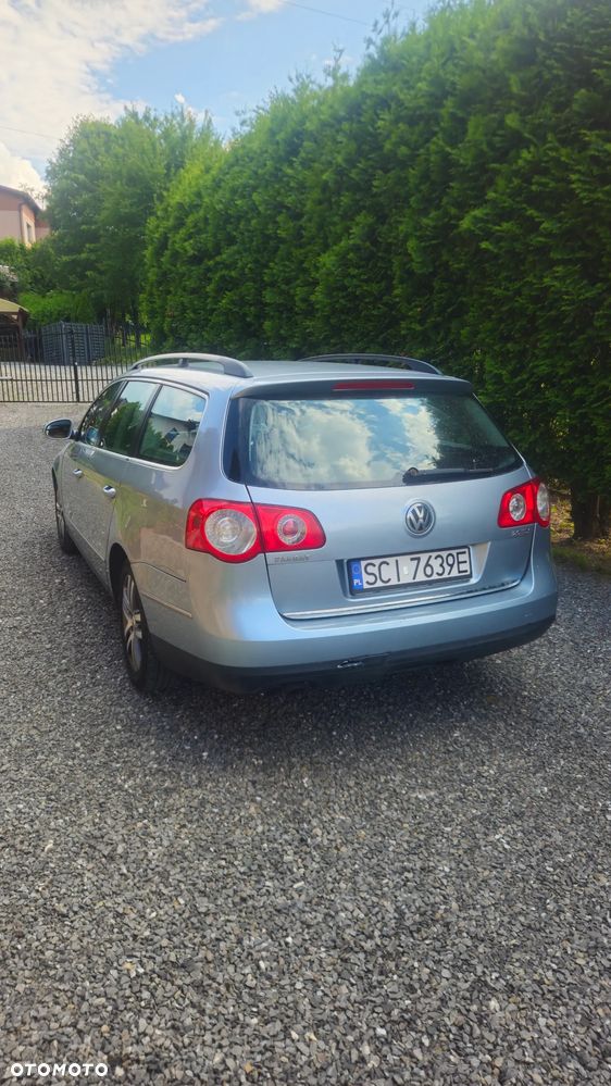 Volkswagen Passat 2.0 TDI DPF Trendline - 3