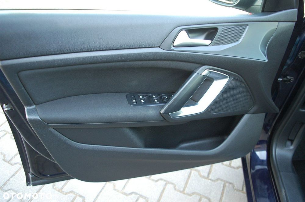 Peugeot 308 - 28