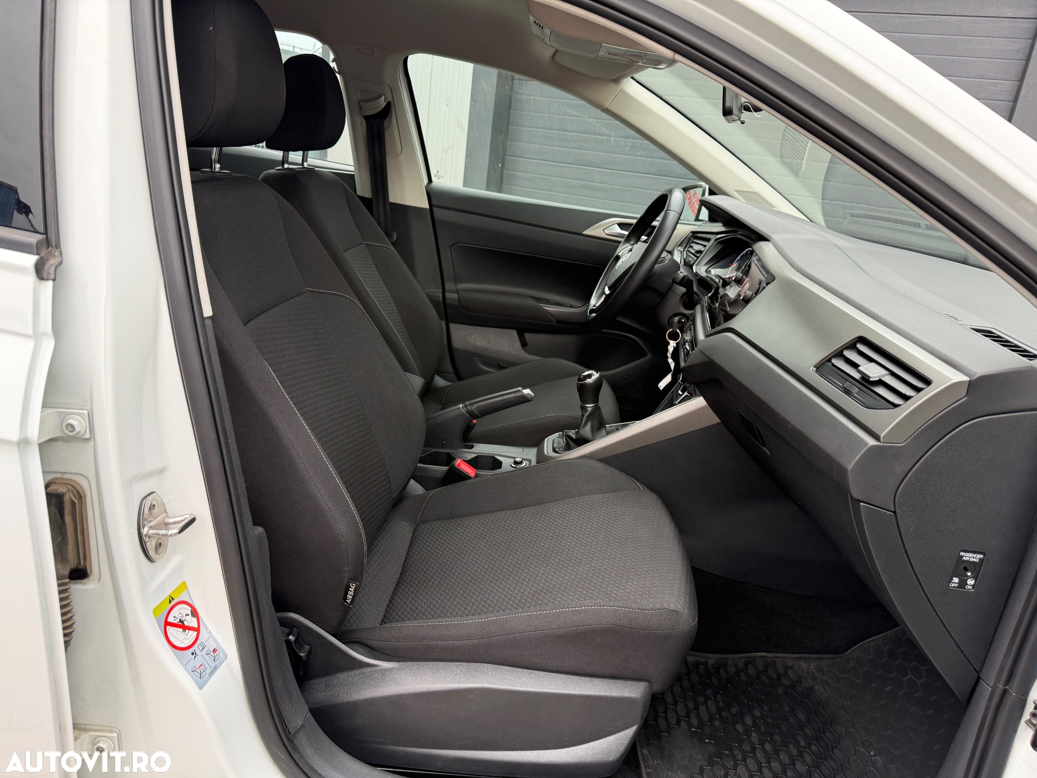 Volkswagen Polo 1.0 TSI Comfortline - 6