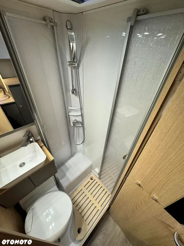 LMC Tourer Lift H664 - 28