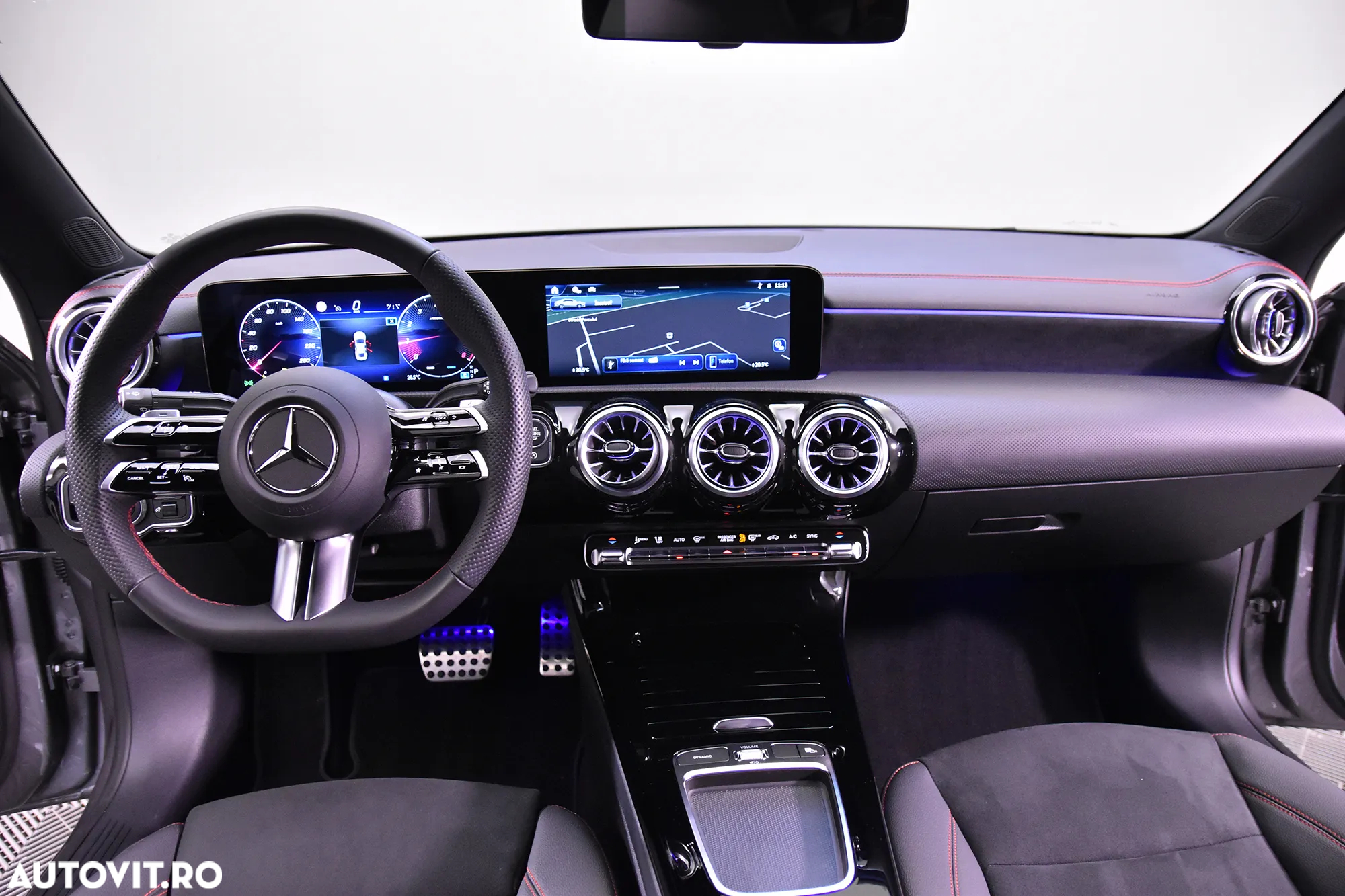 Mercedes-Benz CLA 200 7G-DCT AMG Line - 9