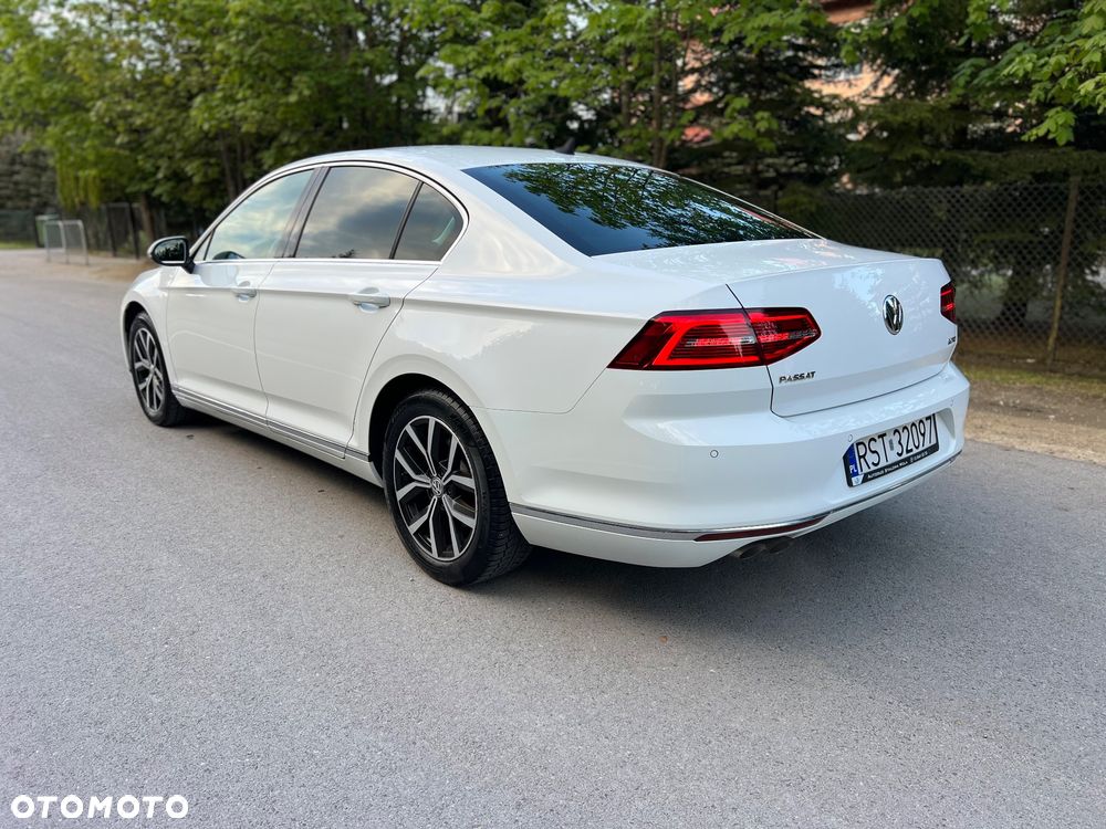 Volkswagen Passat 2.0 TDI BMT Highline DSG - 4