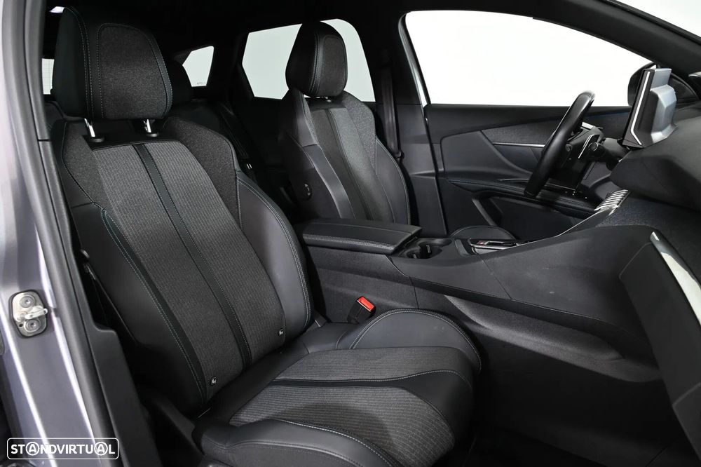 Peugeot 3008 1.2 PureTech Allure Pack EAT8 - 4