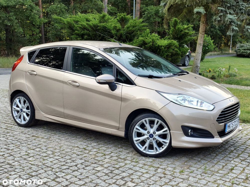 Ford Fiesta 1.0 EcoBoost STart-Stop Titanium - 12