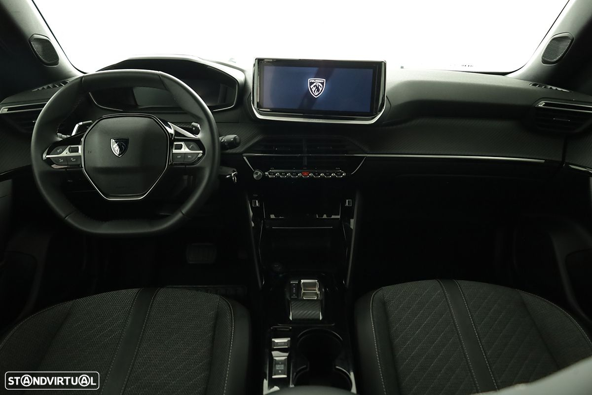 Peugeot 2008 1.2 PureTech Allure EAT8 - 8