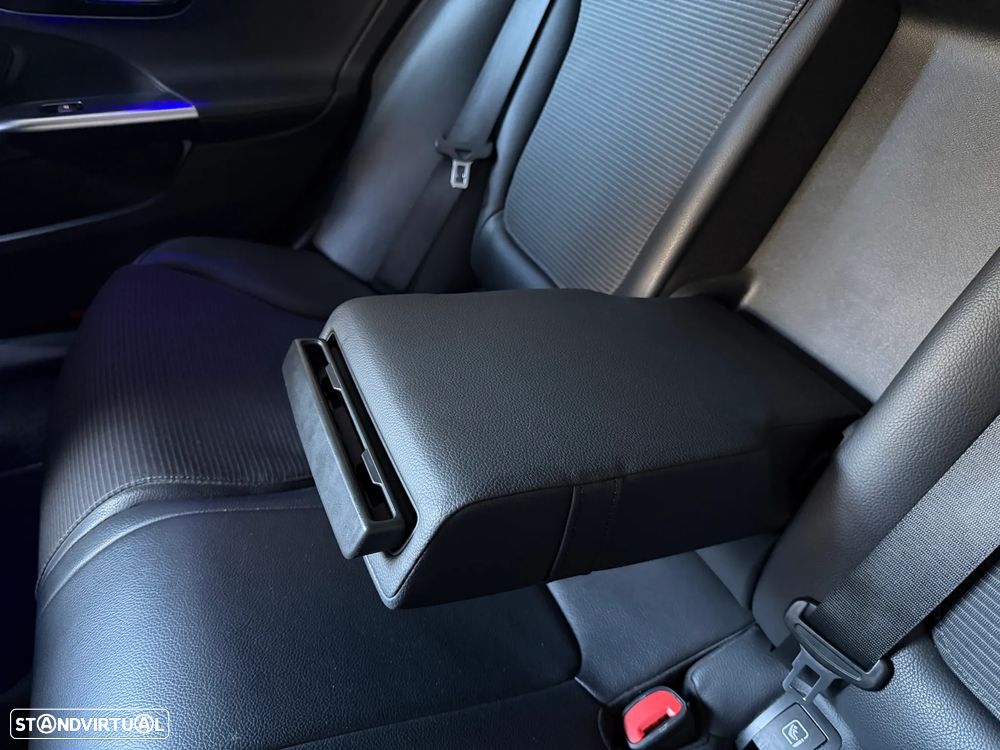 Mercedes-Benz C 220 d AMG Line - 35