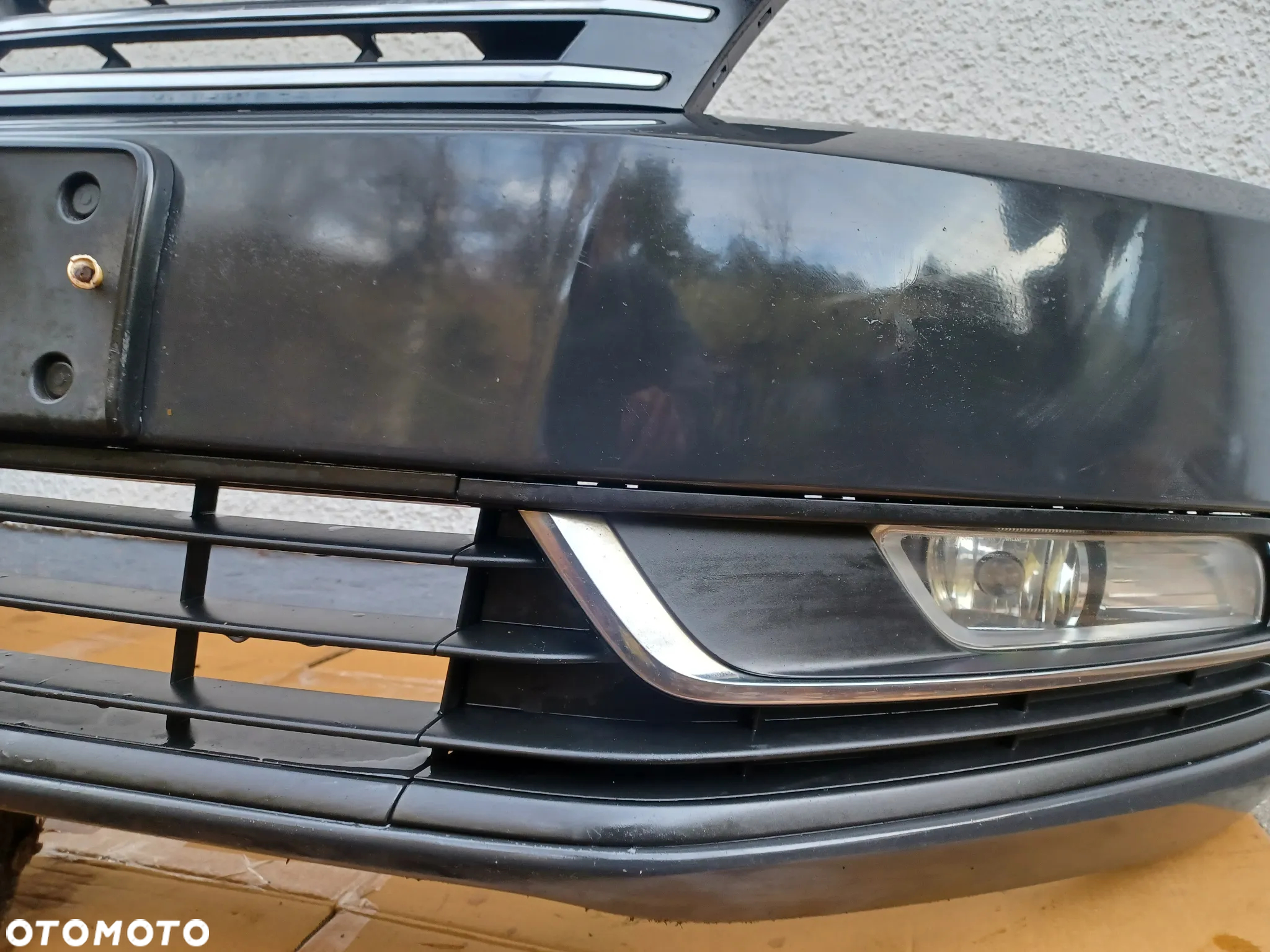 ZDERZAK PRZÓD PASSAT B7 CI7F - 12