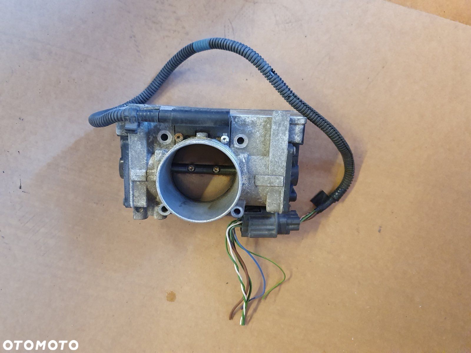 PRZEPUSTNICA VOLVO V70 S80 S60 8644345 - 1