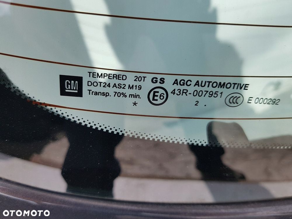 szyba klapa bagażnika Opel Astra J GTC - 7